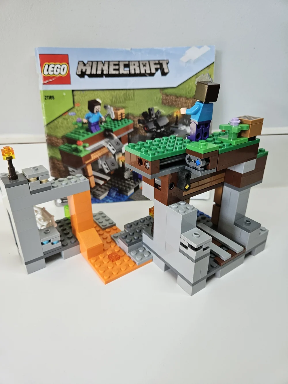 LEGO Minecraft The Abandoned Mine 21166 100% Complete Set Manual Minifigures